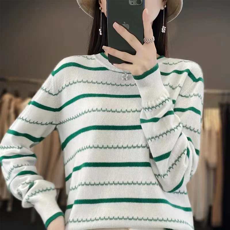 Sweater, long sleeve, two-tone horizontal stripe knit basic sweater, suitable for women with a round neck, loose casual fashion