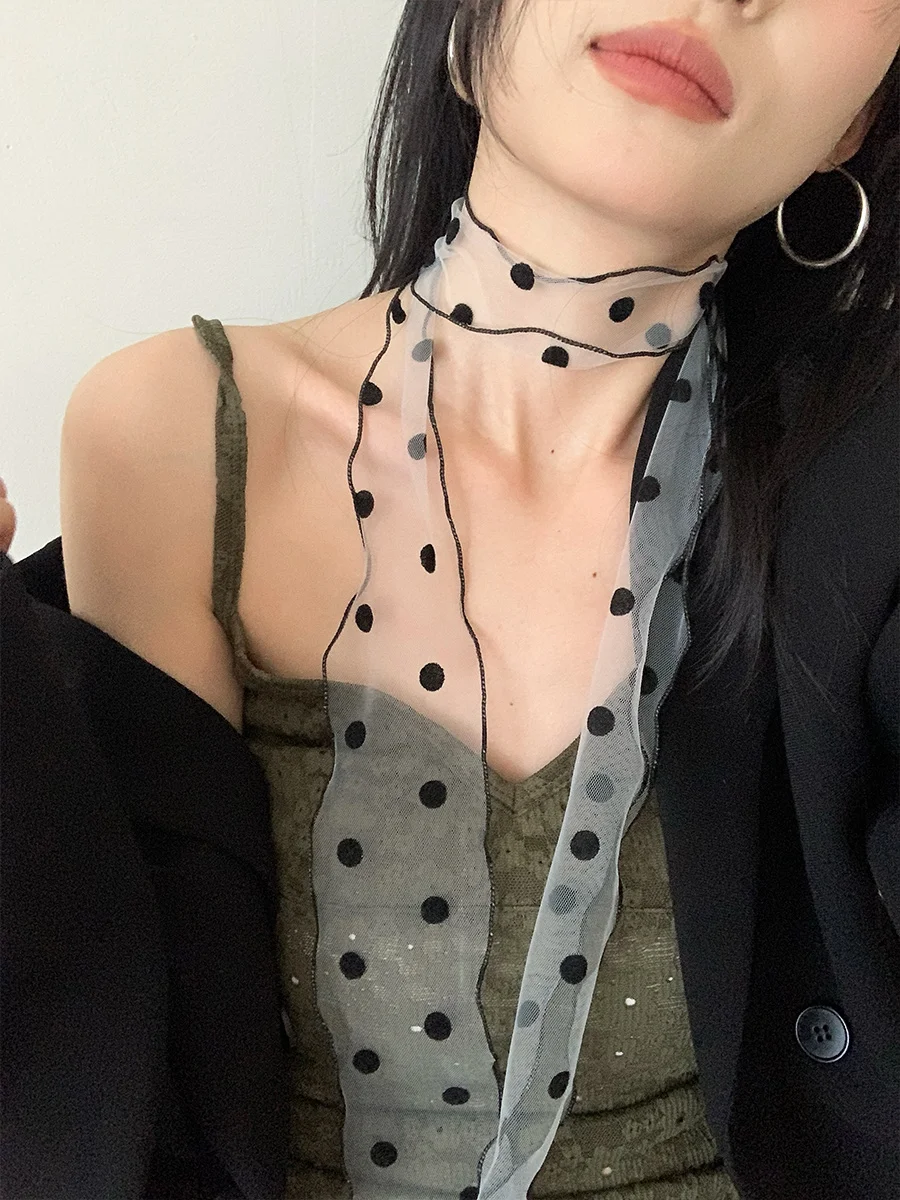 ファッショナブルなレースメッシュ水玉模様スカーフ レディース向け 2025年夏新作 軽量で可愛らしい万能ネックアクセサリー リボン付き