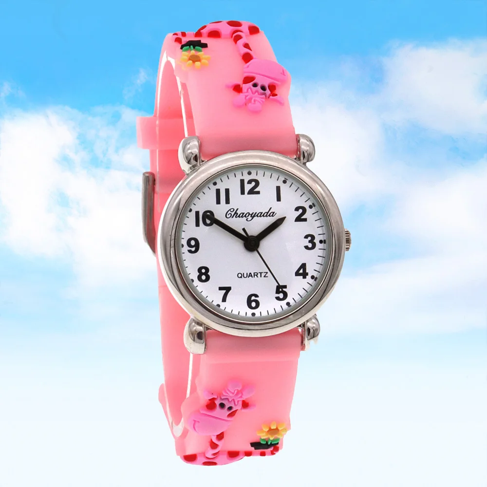 Cartoon Kids Wrist Watch with Silicone Strap Colorful Giraffe Design Mini Clock Case 28MM for Children