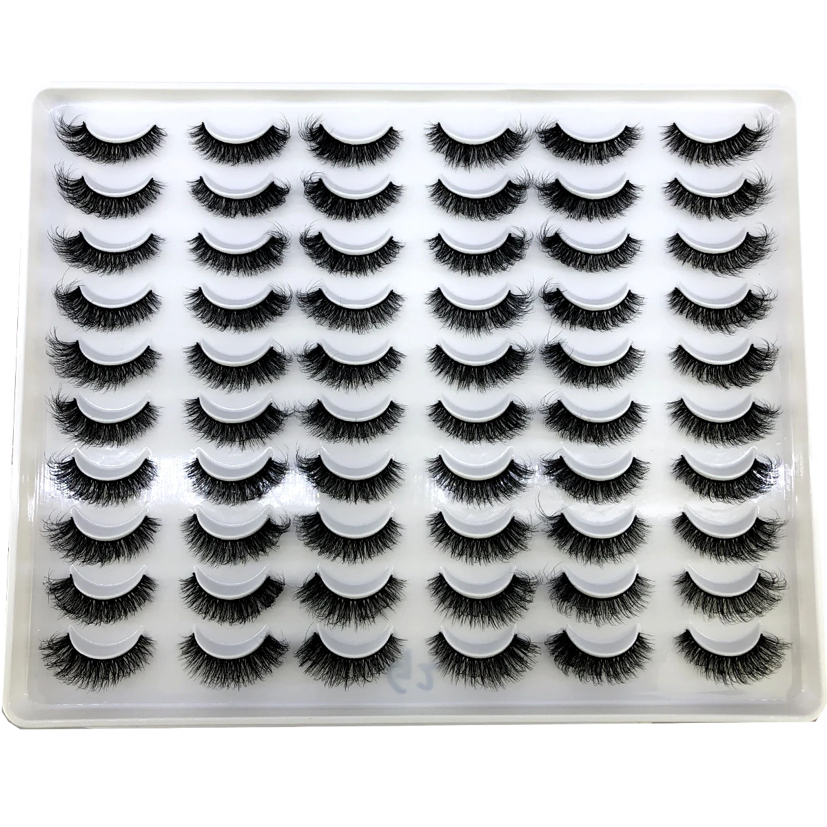 30 Paar Flauschige Lange 3D Nerz-Wimpernverlängerungen Weiche Nerz-Wimpern für Schönheit – Detail 4
