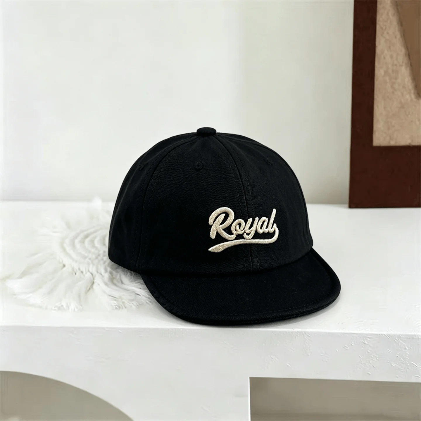 Children's Royal retro lettering embroidered soft-brimmed baseball cap,with an American workwear style,suitable for baby-wearing - view 3