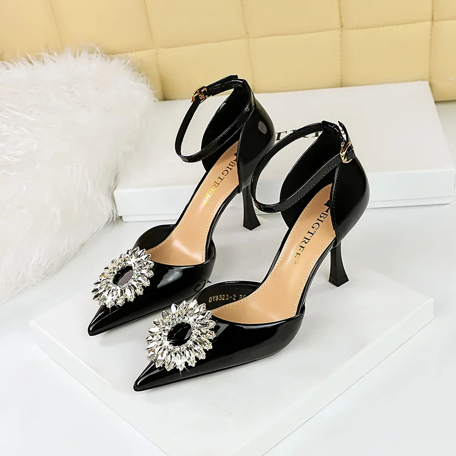 Ankle Strap Womens' High Heels with Sunflower Rhinestone Low-Cut Pointed Toe Strap Buckle Patent Leather High Heel Shoes Women