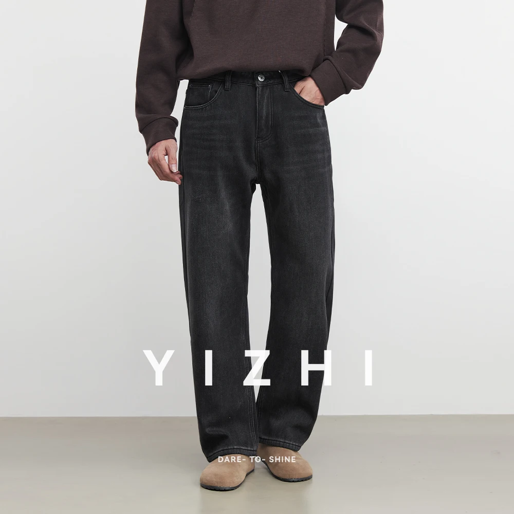 

Fashion Men's Velvet Warm Straight Jeans 2025 Autumn And Winter New American Retro Washed Letter Stamped Casual Trousers