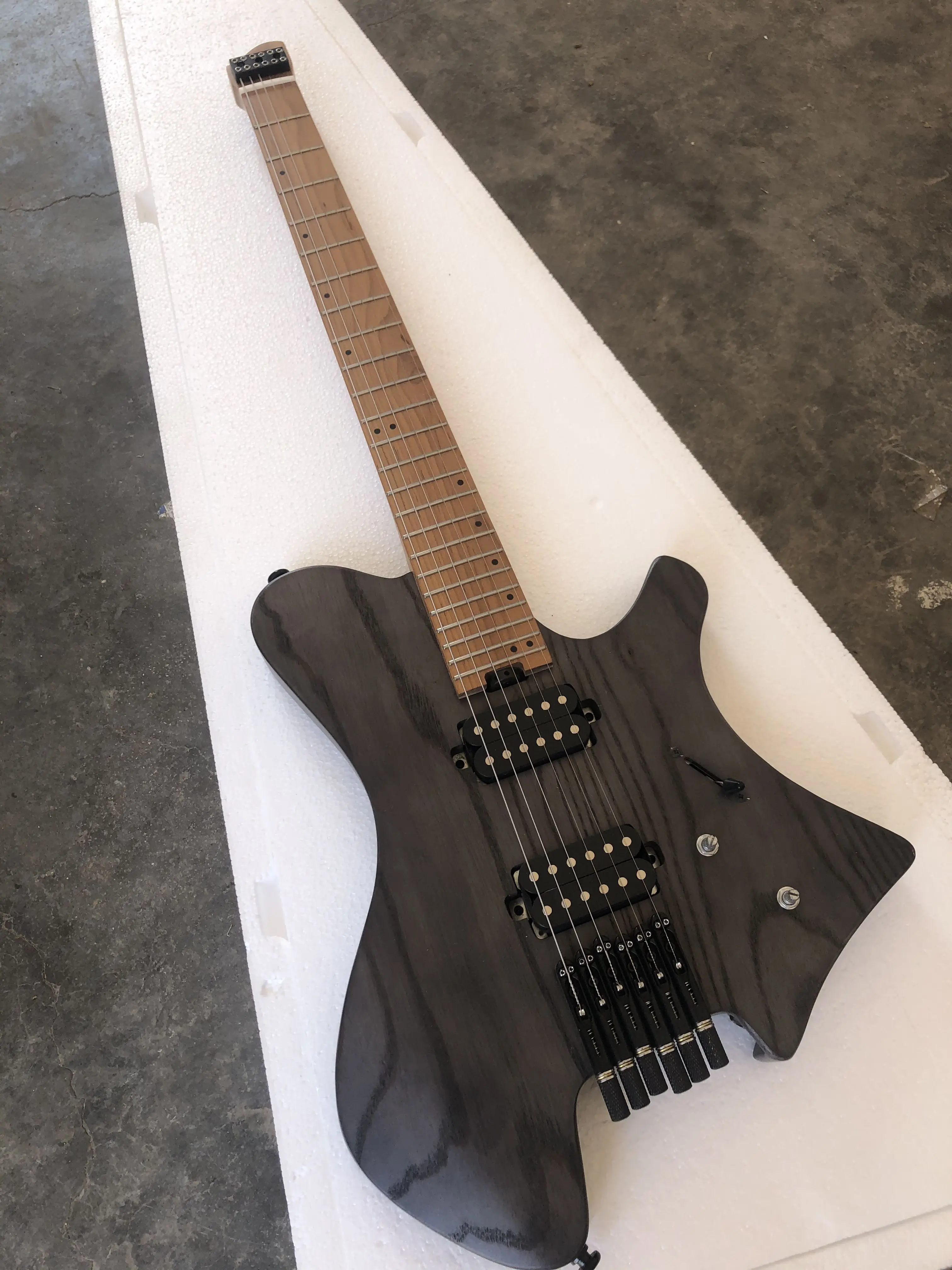 Guitarra eléctrica sin cabeza de alta calidad, 2 pastillas Humbucker, cuerpo de ceniza gris, trastes Jumbo de acero inoxidable, se pueden combinar libremente