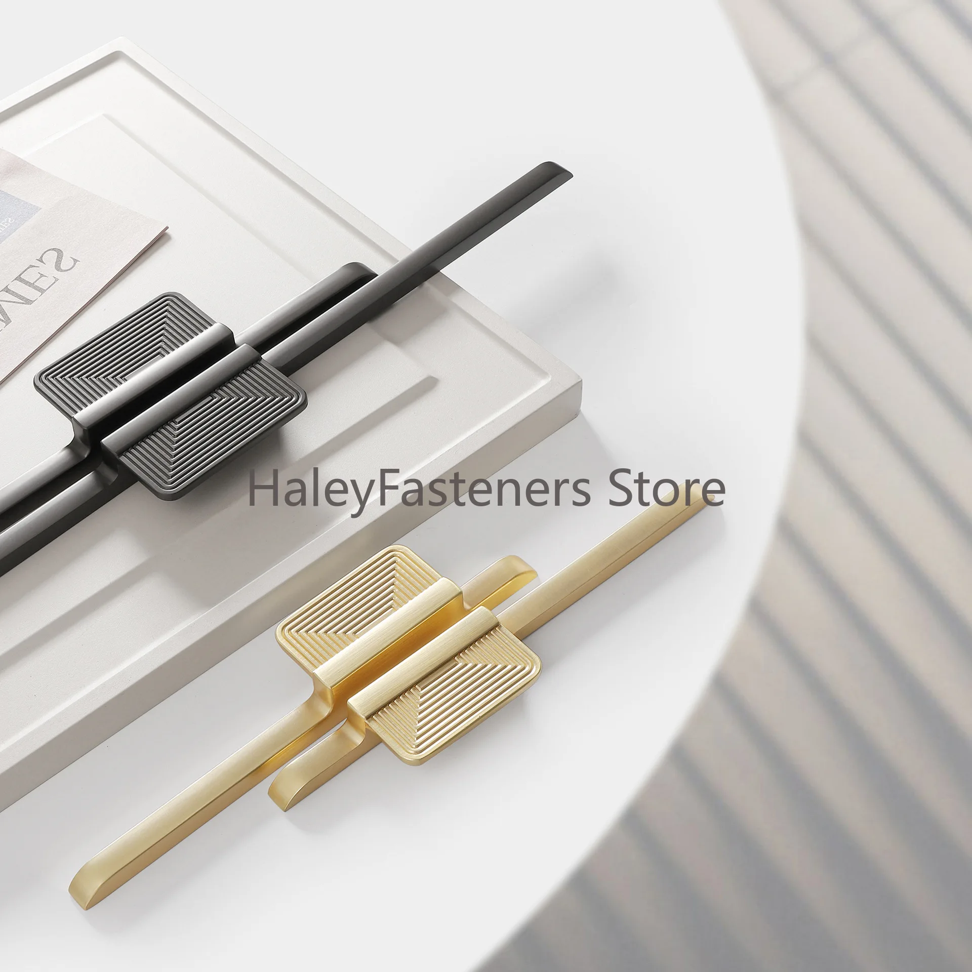 

1 PC Modern Pearl Grey Cabinet Handles Bedroom Wardrobe Pulls Brushed Gold Drawer Handle Minimalism Furniture Hardware 64mm Hole