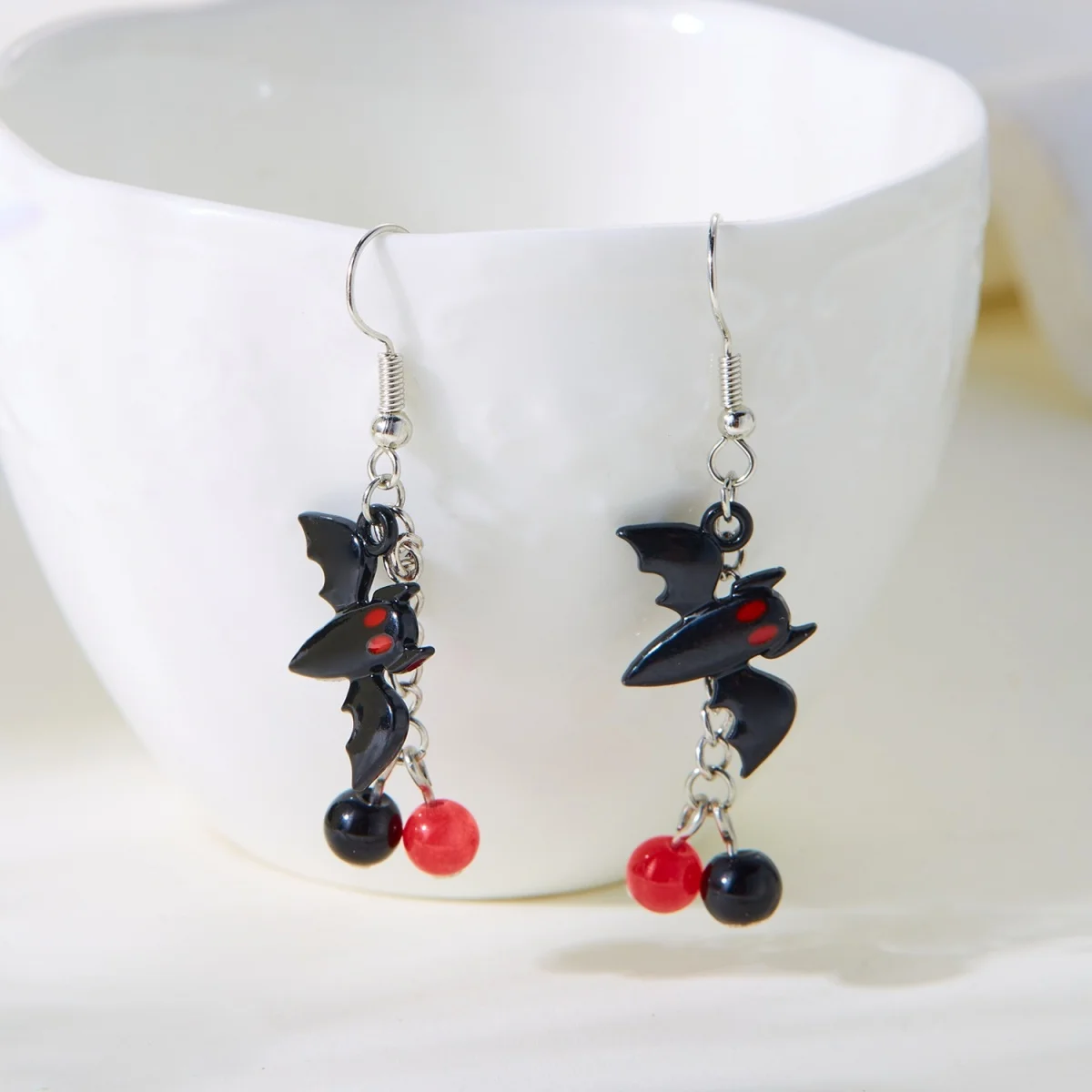 Halloween Schwarze Rote Fledermaus Wassertropfen Kristall Quasten-Ohrringe für Frauen Männer Gothic Cosplay Fledermausflügel Tier-Ohrring Schmuck – Detail 24