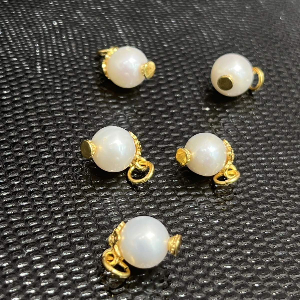 

5pcs Natural Freshwater Pearl Pendant Ball Shape White Pearl Pendant for Making DIY Jewelry Necklace Earrings Bracelet 8x11mm