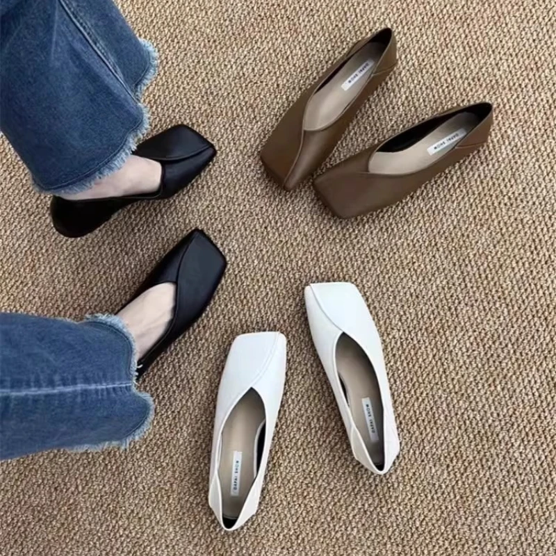 Women's casual square head flat shoes summer soft leather one-piece ballet shoes, simple and comfortable lowheeled women's shoes