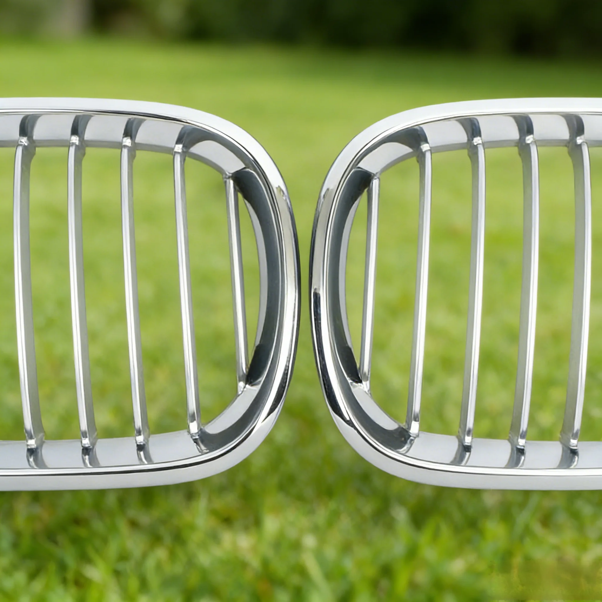 For BMW 3 series 4 door E46 2003 - 2005 Brand New Chrome Front Bumper Grille Chrome Grill mesh OEM 51132158542 51132158543