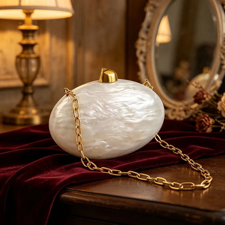 Smudged shell pattern goose egg dinner bag, warm pearlescent texture chain, elegant retro dress banquet bag