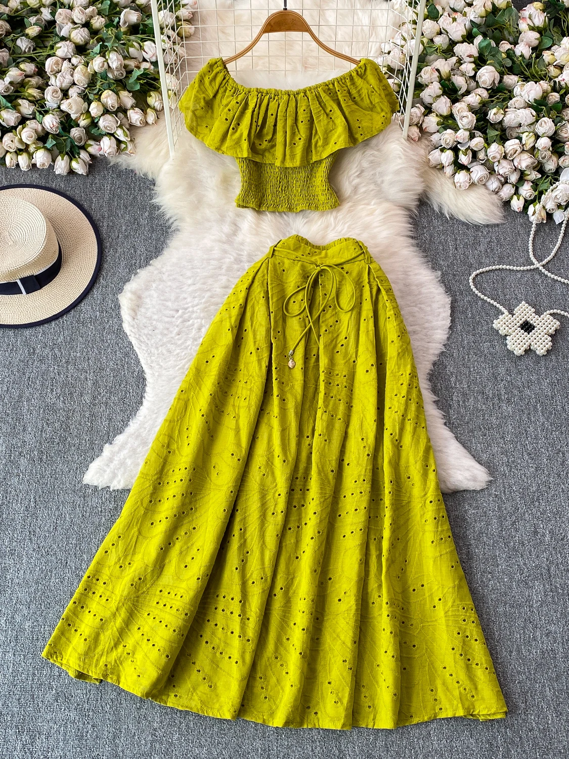 Retro Gentle Style Hollow out Shoulder One Shoulder Top with High Waist A-Line Skirt Two Piece Set Elegant Fashionable Women'...