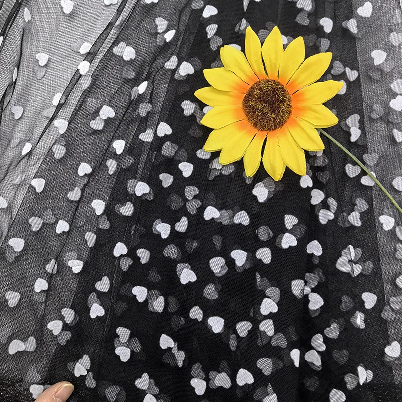 

5Yards 150cm Wide White Black Flocked Heart Mesh Tulle Fabric High Quality Bridal Dress Wedding Decoration Net Fabric