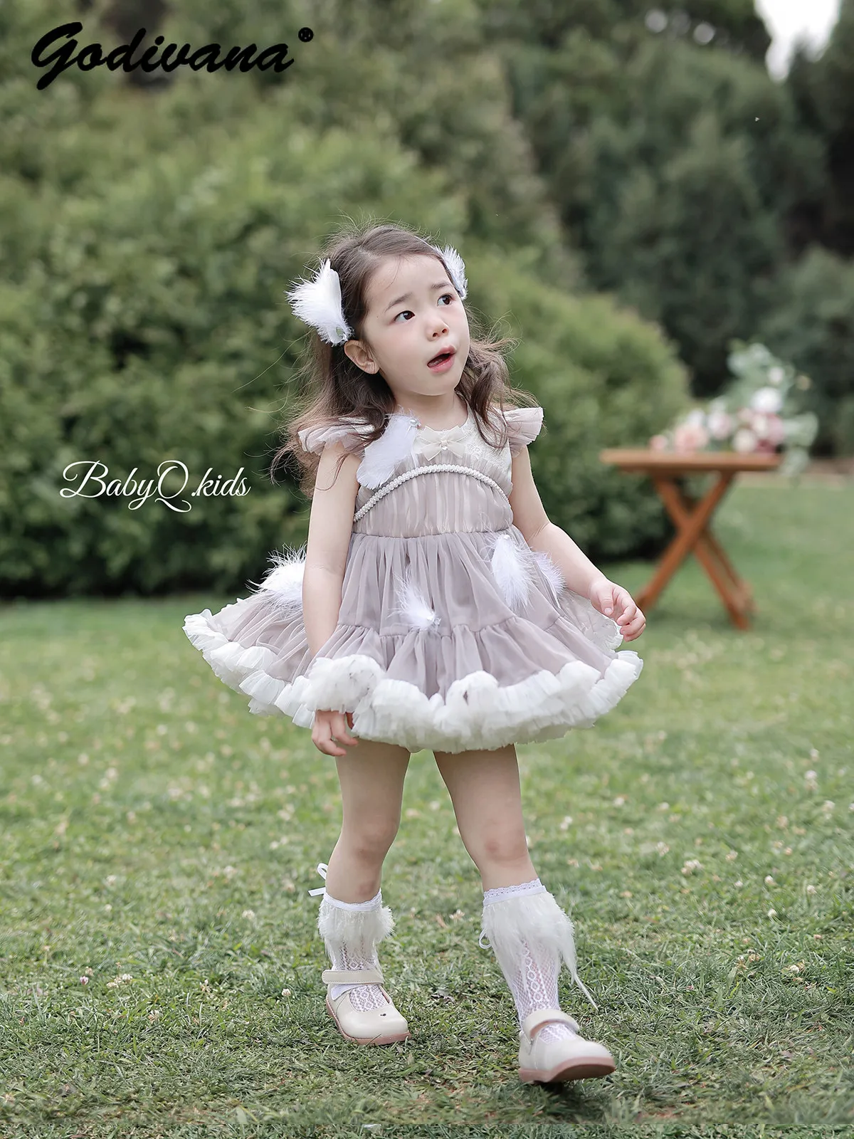 Original High End Baby Girls Summer Princess Lolita Tutu Dress Kids Cute Feathers Pearl Feifei Sleeve Ruffle Trim Casual Dress