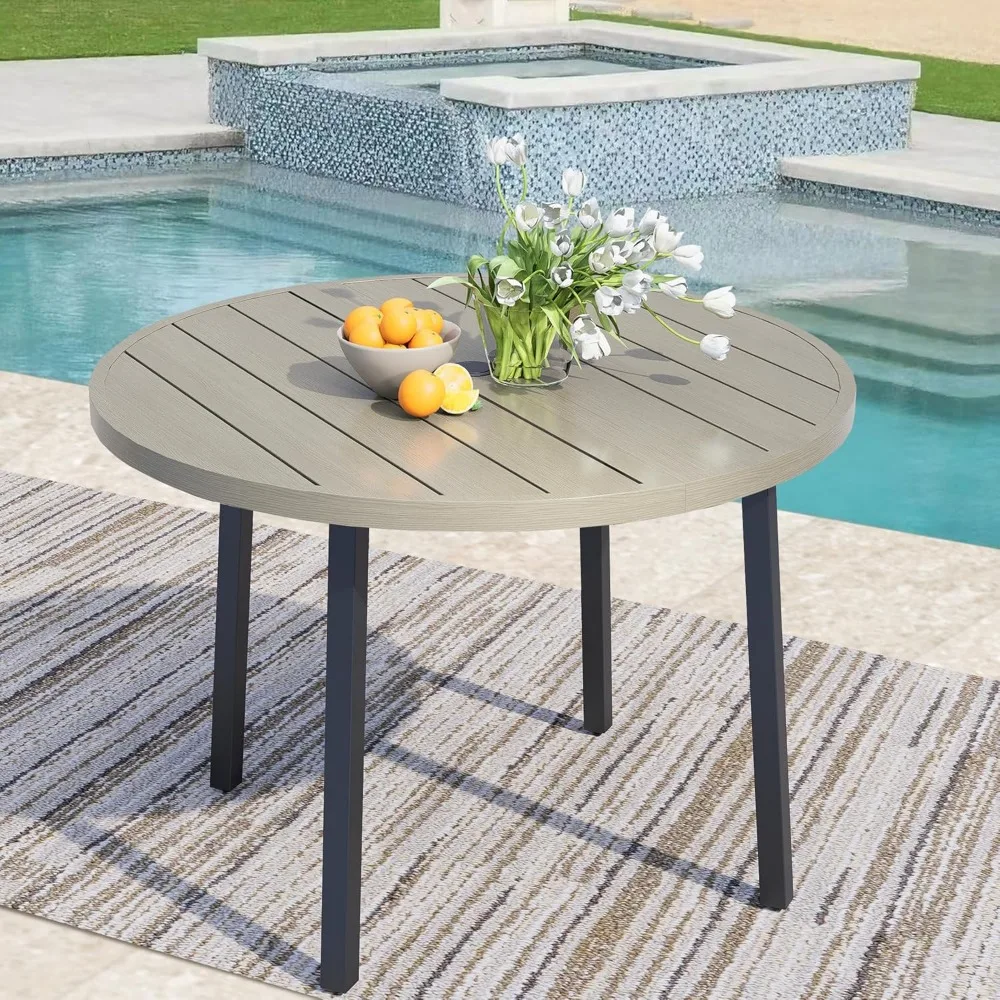 طاولة طعام خارجية معدنية تتسع لـ 4 أشخاص مع فتحة مظلة، وأثاث فناء حديقة دائري 42، ولمسة نهائية من خشب البلوط العسلي، مثالية لسطح الفناء الخلفي #6