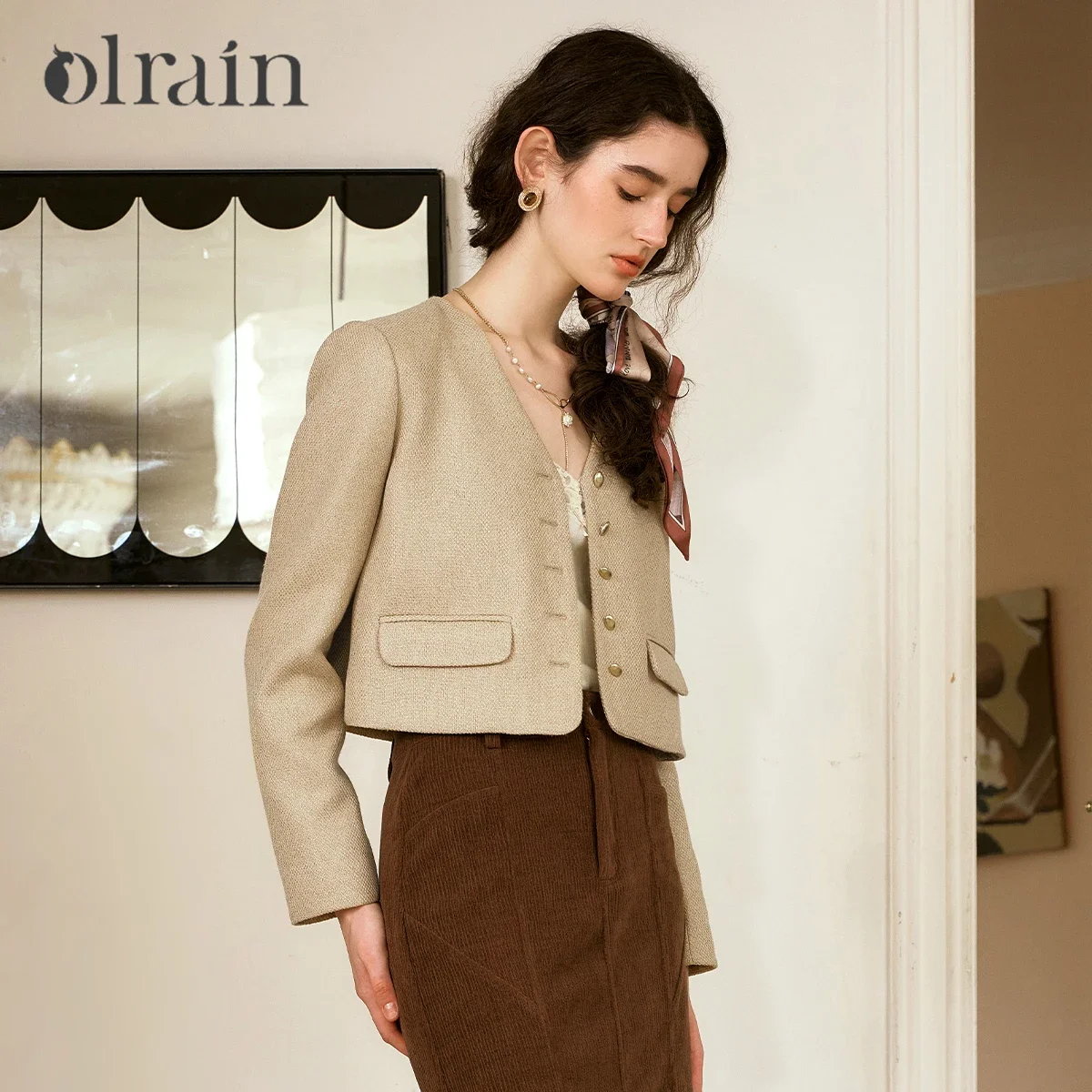 

OLrain Французская прямая куртка для женщин, осень 2022, новое металлическое однобортное короткое пальто с v-образным вырезом и длинными рукавами, пальто N56QW93682