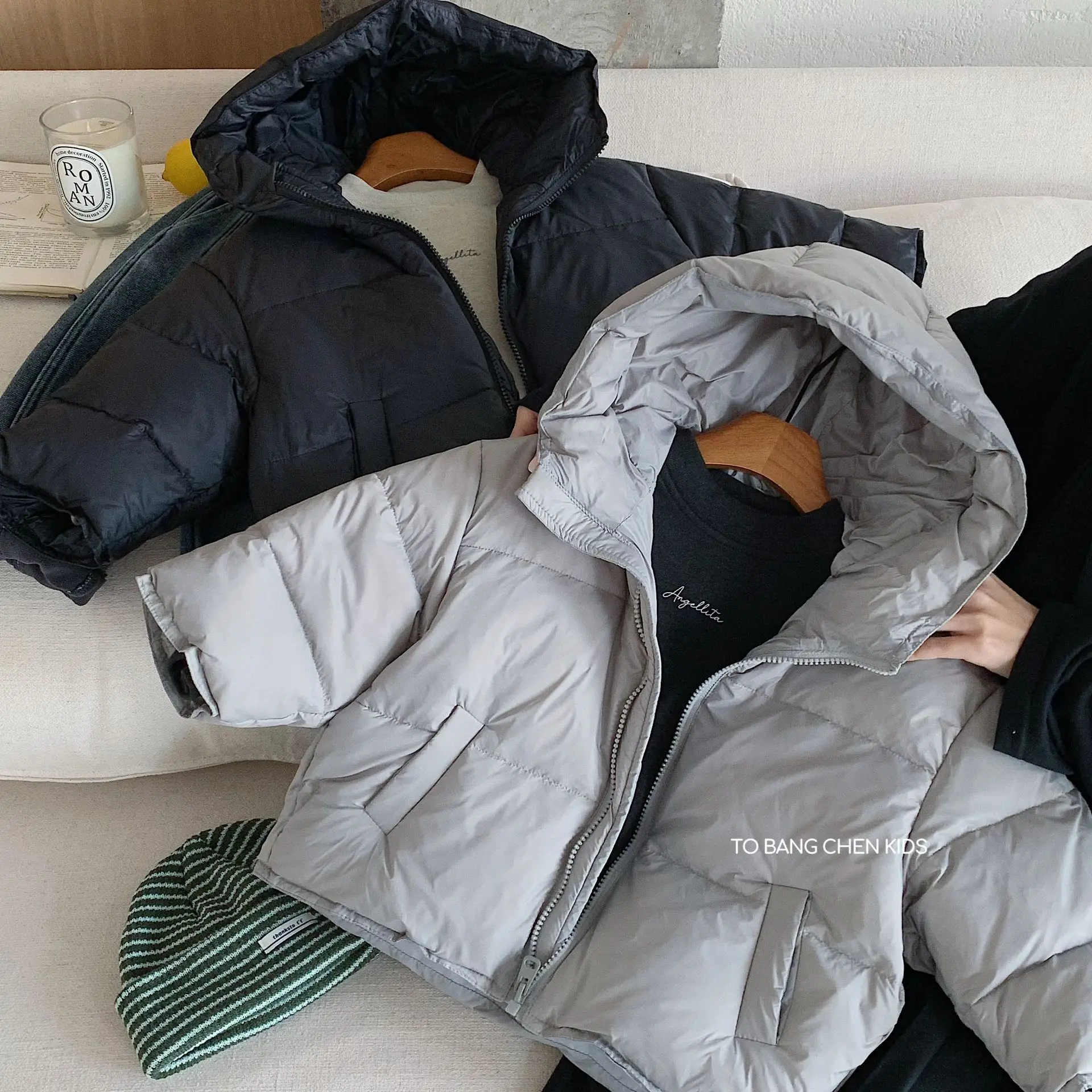 

Kids Clothes Down Jackets Winter New Style White Down Solid Color Zipper Hooded Down Jackets Baby Boys and Girls Warm Outwear