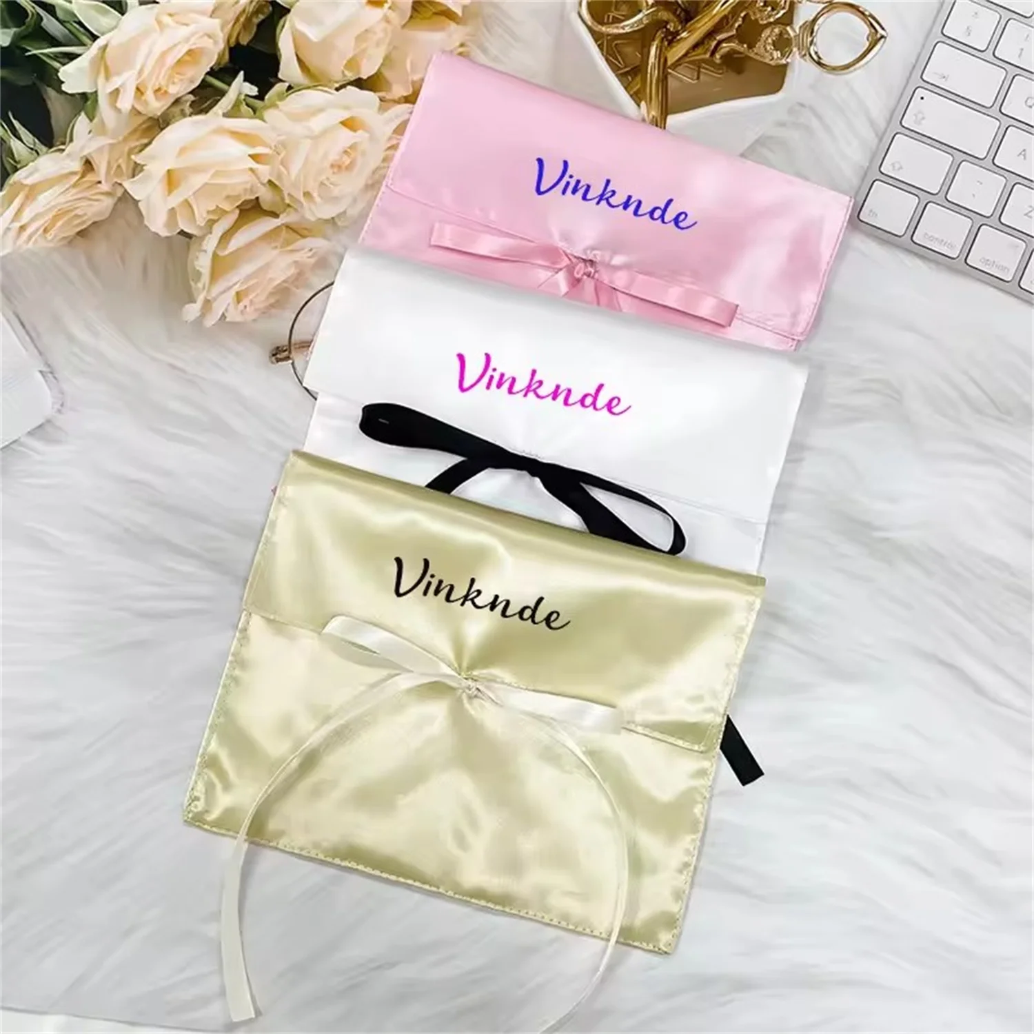 

Customize Logo Silk Satin Envelope Packaging Bag with Bow Rope Fashion Jewelry Earrings Display Pouch Wedding Favors Gift Party