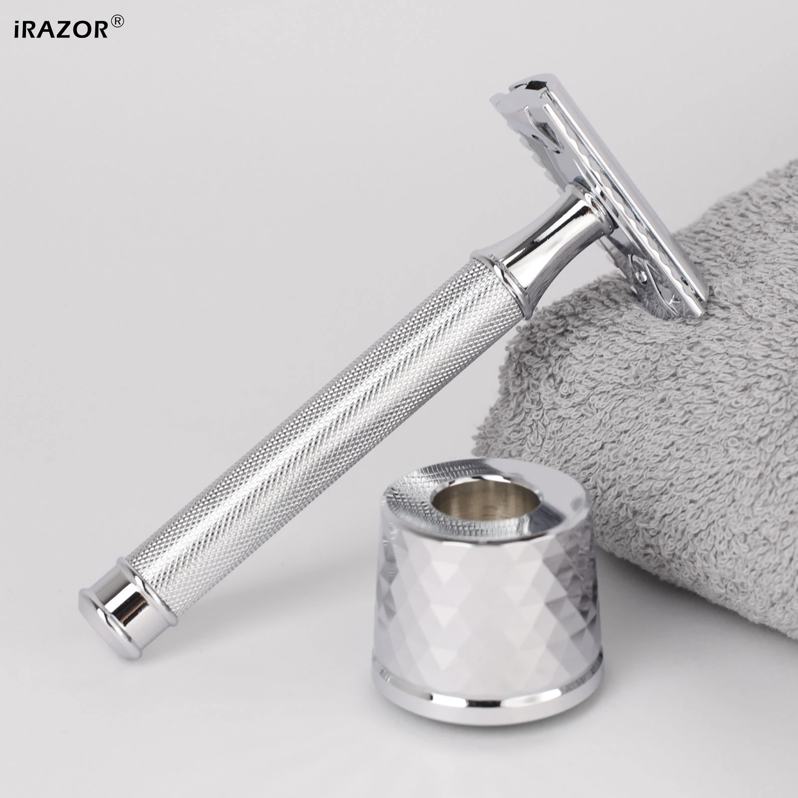 iRAZOR Men's Safety Razor for Shaving Classic Double Edge Shaver with 10 Blades Solid Brass Handle Razor Holder Included