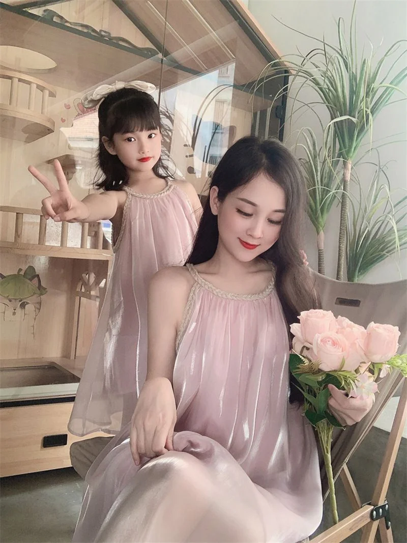 New Family Matching Outfits Dress Women Girls Pink Suspender Beach Clothes Mother Daughter Seaside Vacation Family Look