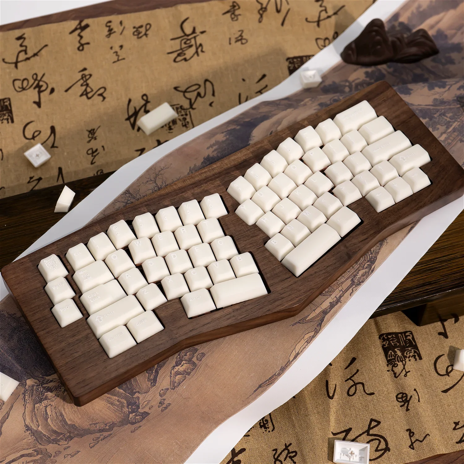 Ancient Style Hanbaiyu Cherry Keycaps PBT 114 Keys Milky White for Gateron MX Switches Gaming Keyboards