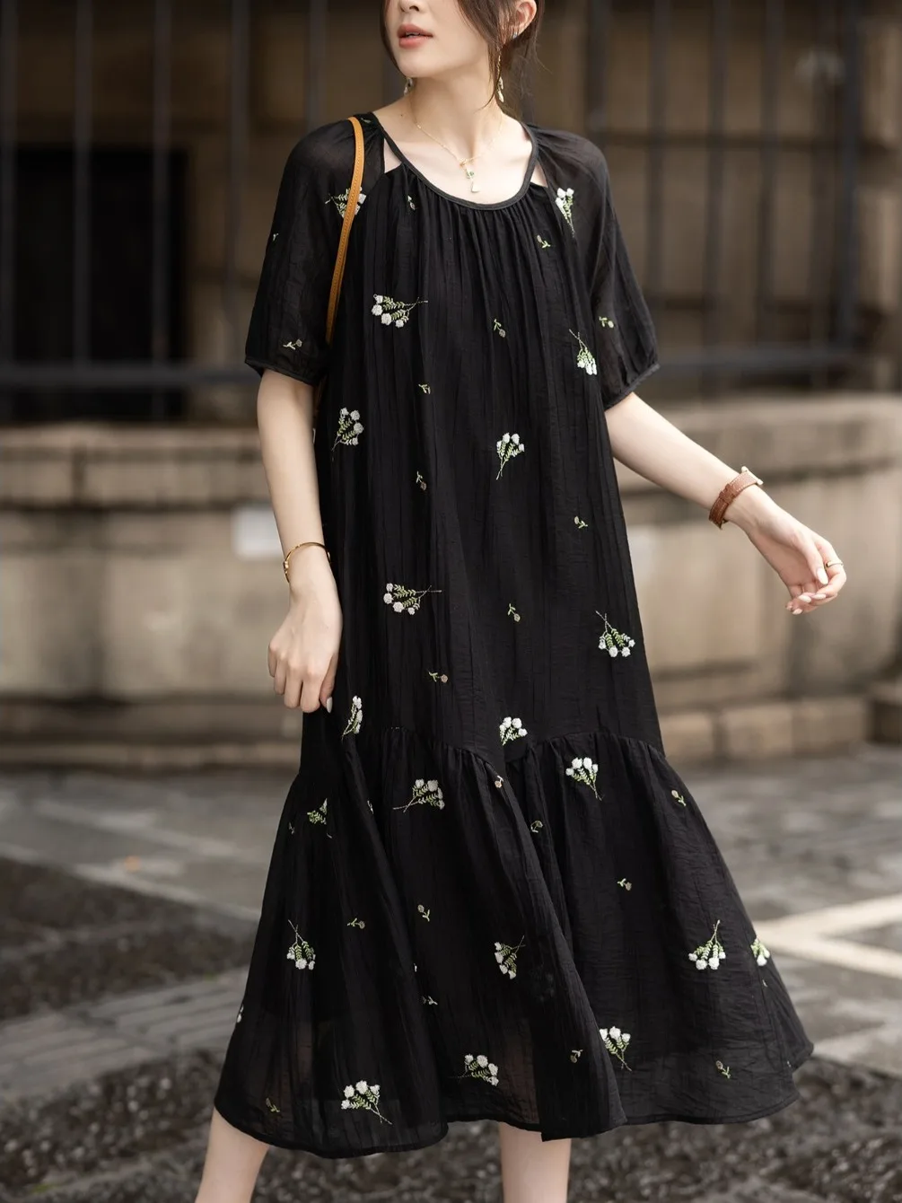 

Новинка лета: Женское пляжное платье макси в стиле Хепберн больших размеров, свободного кроя, с эффектом похудения, с принтом, коротким рукавом и круглым вырезом