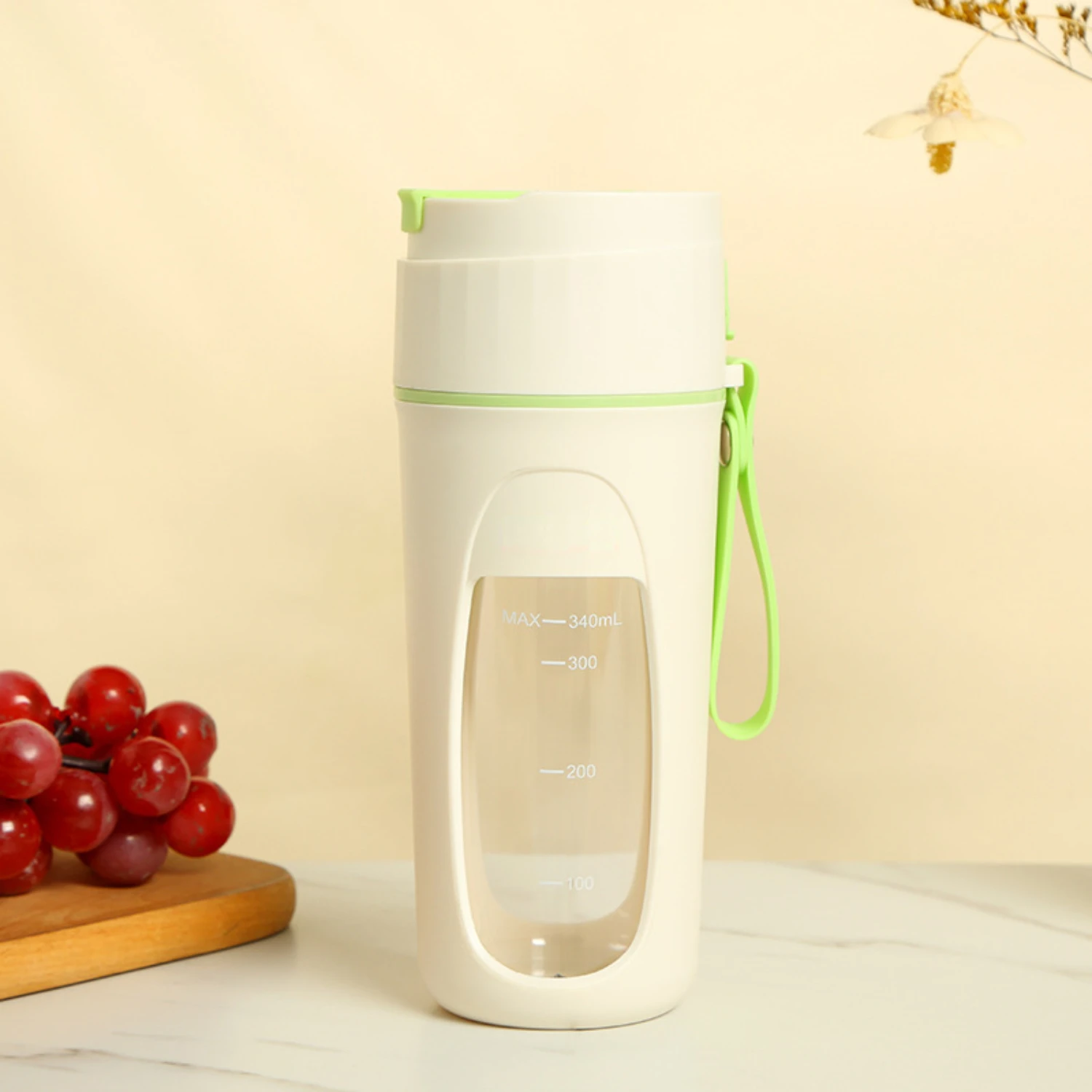 

Portable Mixer Household Wireless Mini Juice Cup Inflatable Small Protein Powder Shaker Mixer/Mixer/Mixer（green）