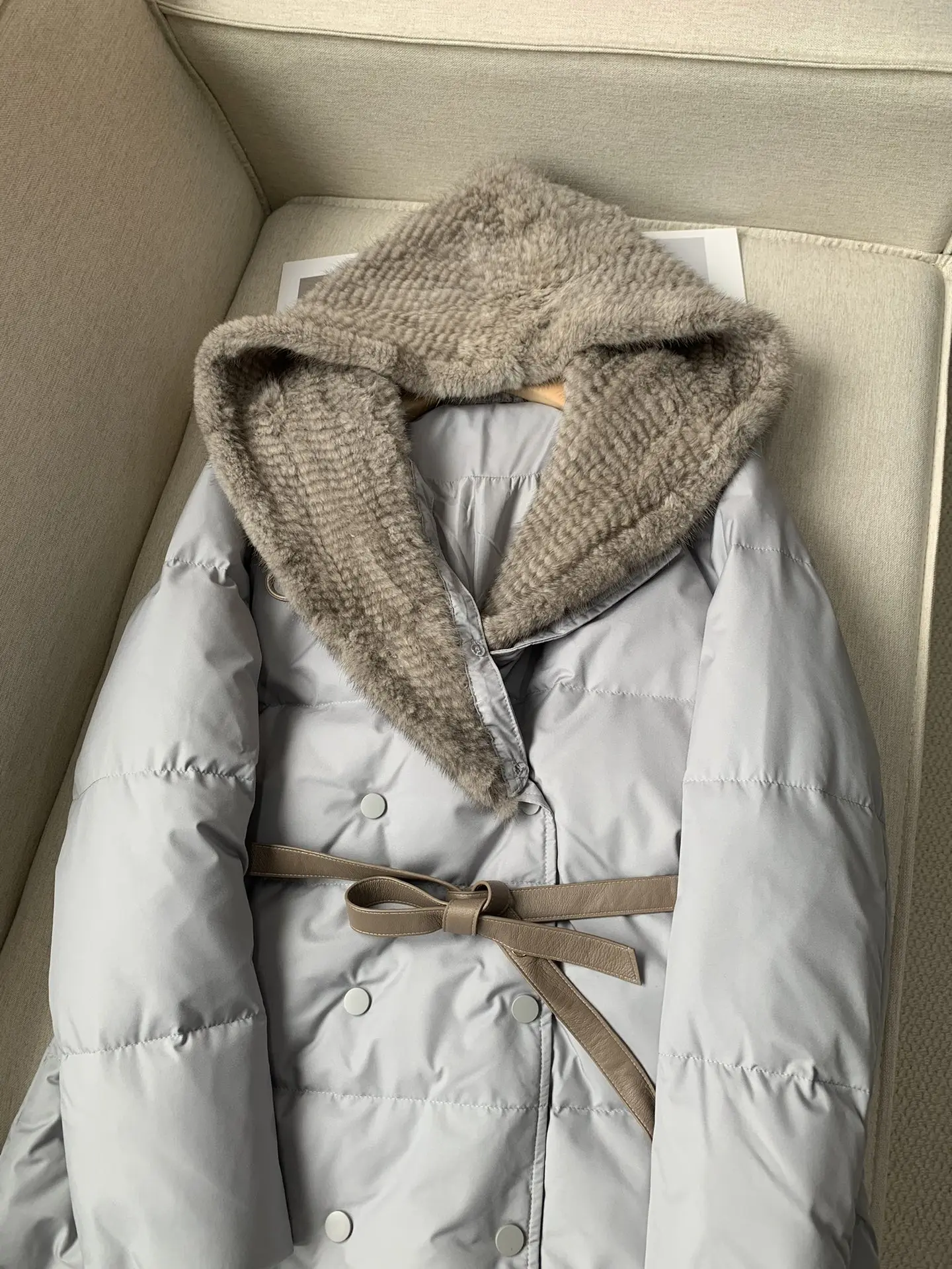 Autumn And Winter New Fashion Commuting High Quality Mink Hood Long Goose Down Jacket Women