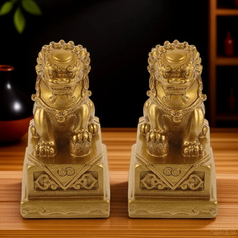 

2Pcs Resin Lion Crafts Lightweight Small Size Easy Placement Unique Gift Decor Lion Sculpture Animals Statue