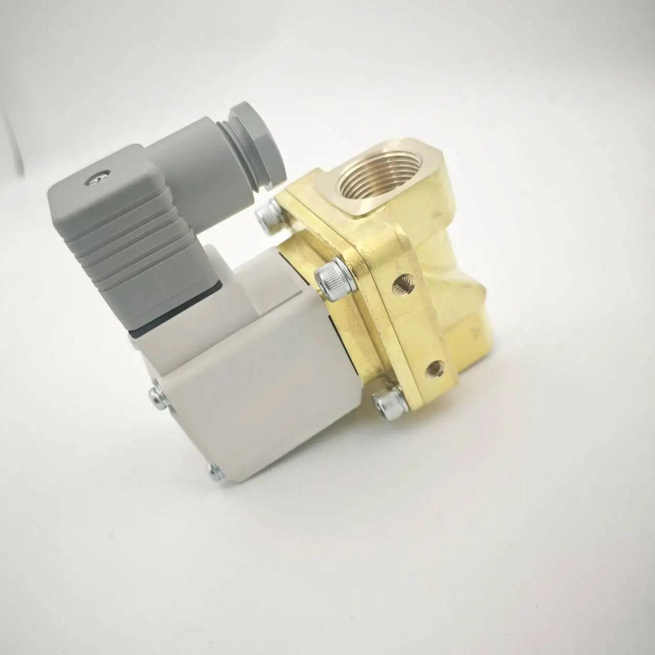 الأصلي حقيقية SMC الطيار تعمل صفر الضغط التفاضلي الملف اللولبي صمام VXZ252HGXCB VXD250LZ2G صمام الملف اللولبي ثنائي الاتجاه