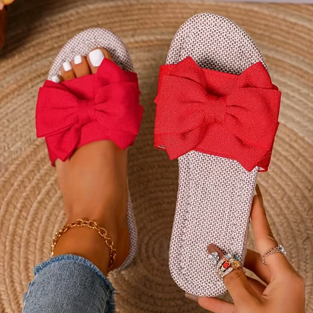 Women Slippers 2025 New Bow Anti Slip Sandals Wear-resistant Soft Sole Shoes Trend Platform Flat Heel Slippers Home Slides Women