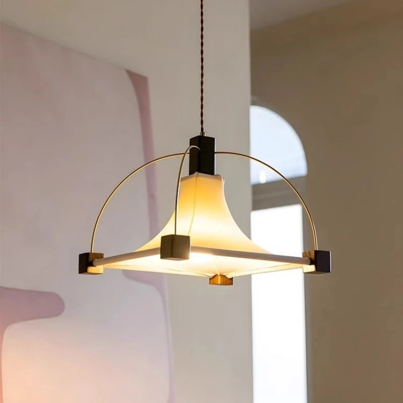 

French Antique Wood Fabric Pendant Light Used for Living Room Dining Table Bedroom Chandelier Indoor Lighting Hanging Fixtures