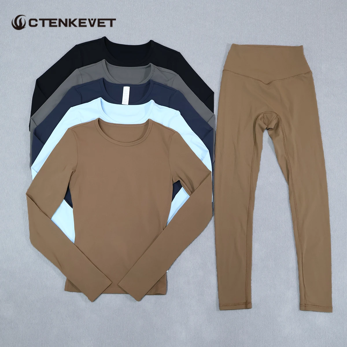 

Summer Women Quick-Dry Two-Piece Yoga Set: A long-sleeve top and leggings set for fitness and sports perfect for running cycling