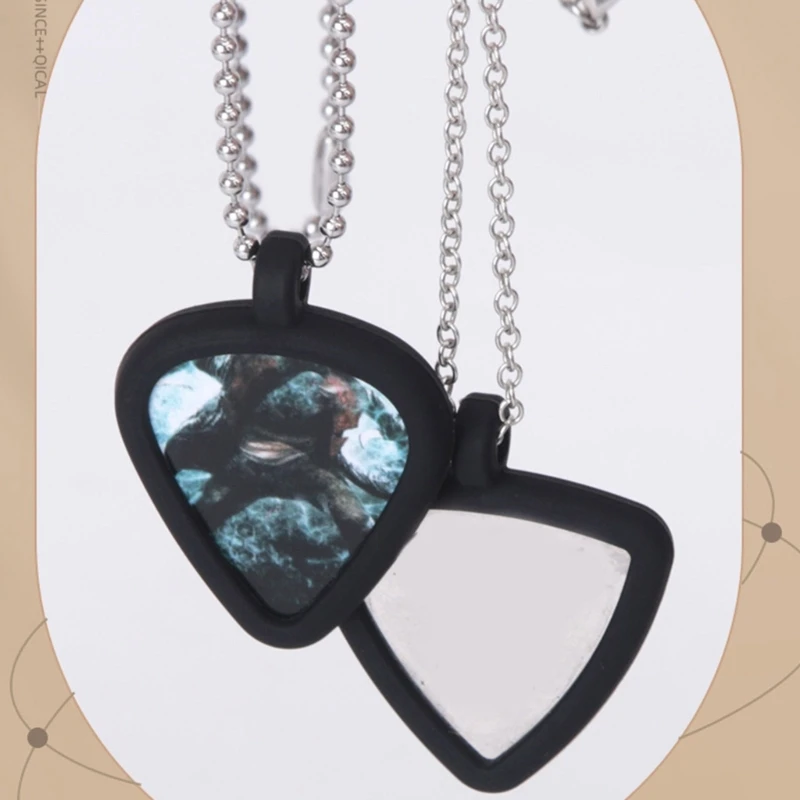Heart Picks Holder Pendant Necklace Silicone Texture Perfect for Ukulele Bass