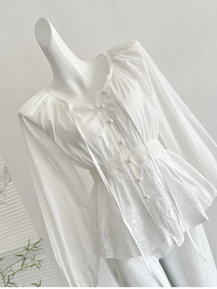 Otoño nuevo francés elegante dulce blusa de oficina mujeres cintura bordada ceñida con cuello en V camisas de manga larga con botones ajustadas Tops