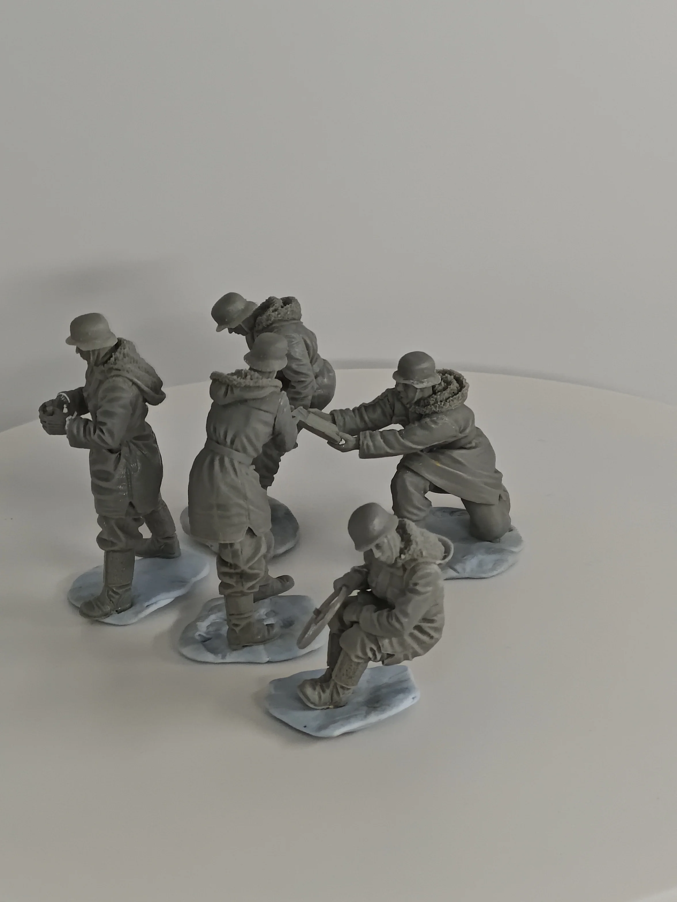 [modello al tramonto] Figura in resina 1/35 Kit in resina con figure 1/35 miniature non verniciate 129001 B (5 cifre)