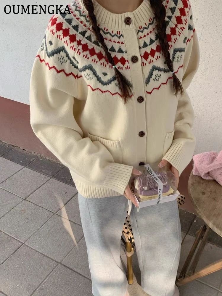 Women Fashion Jacquard Single Breasted Knitted Sweater Vintage O-Neck Long Sleeves Female Chic Lady Outfits Cardigan