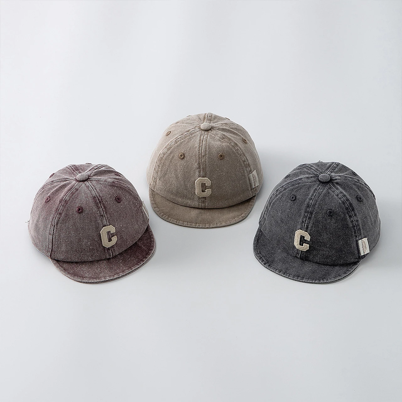 

C-Letter Duck Tongue Cap Short Brim Kids Baseball Hat Fashion Retro Baby Peaked Caps 1-3year Children Outdoor Sunshade Visors