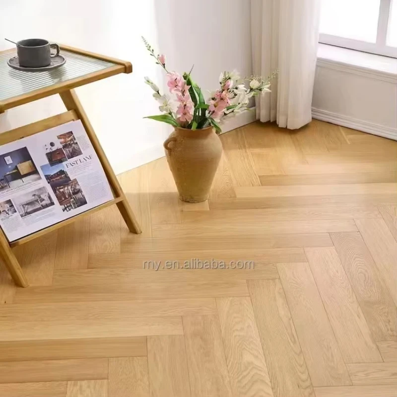 Versión personalizada Piso de madera de ingeniería en espiga de roble cepillado natural moderno clásico Compapado multicapa