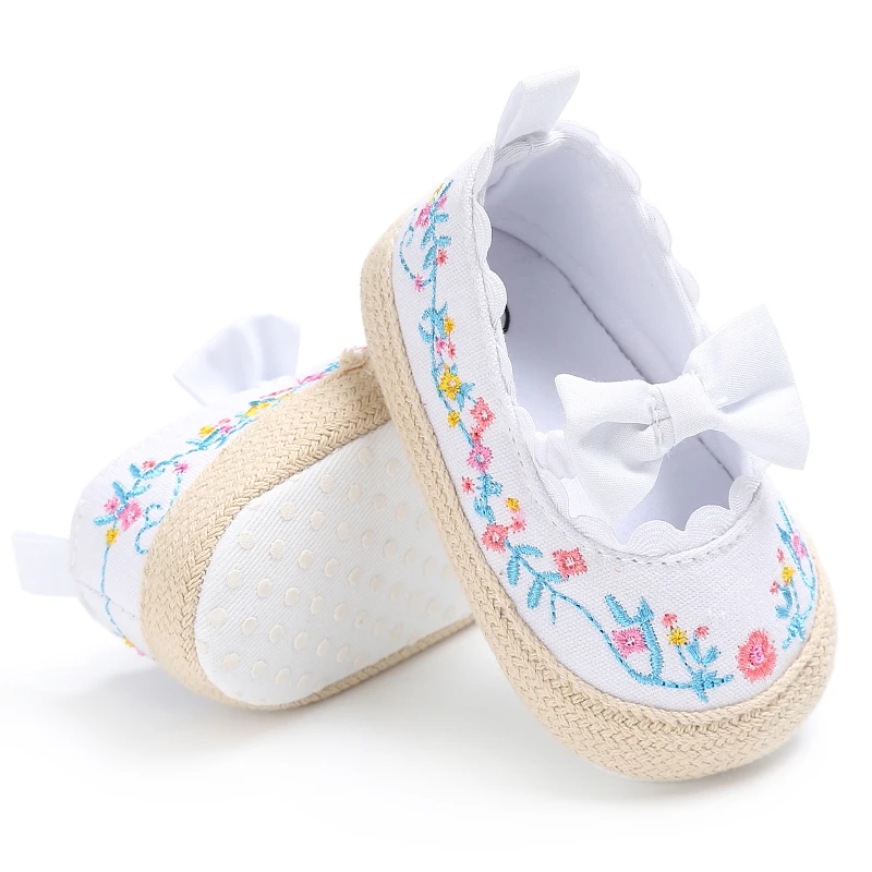 Cute Embroidered Flower Sneakers For Baby Girls Lightweight Non Slip Shoes For Indoor Outdoor Walking Spring And Autumn