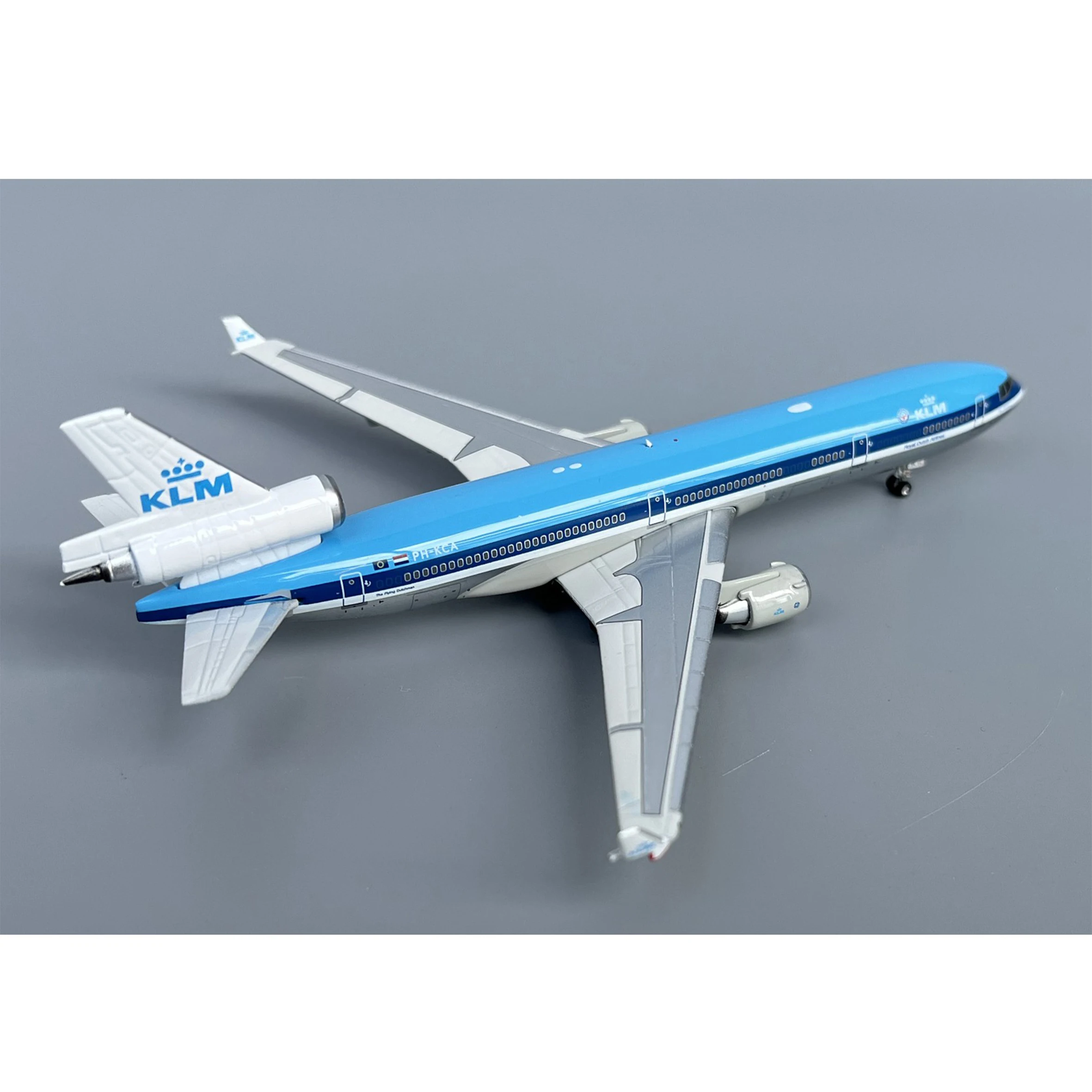 1/400 Ph11902 Dutch KLM MD-11 aircraft model PH-KCA Abdominal polishing Static model of alloy finished product