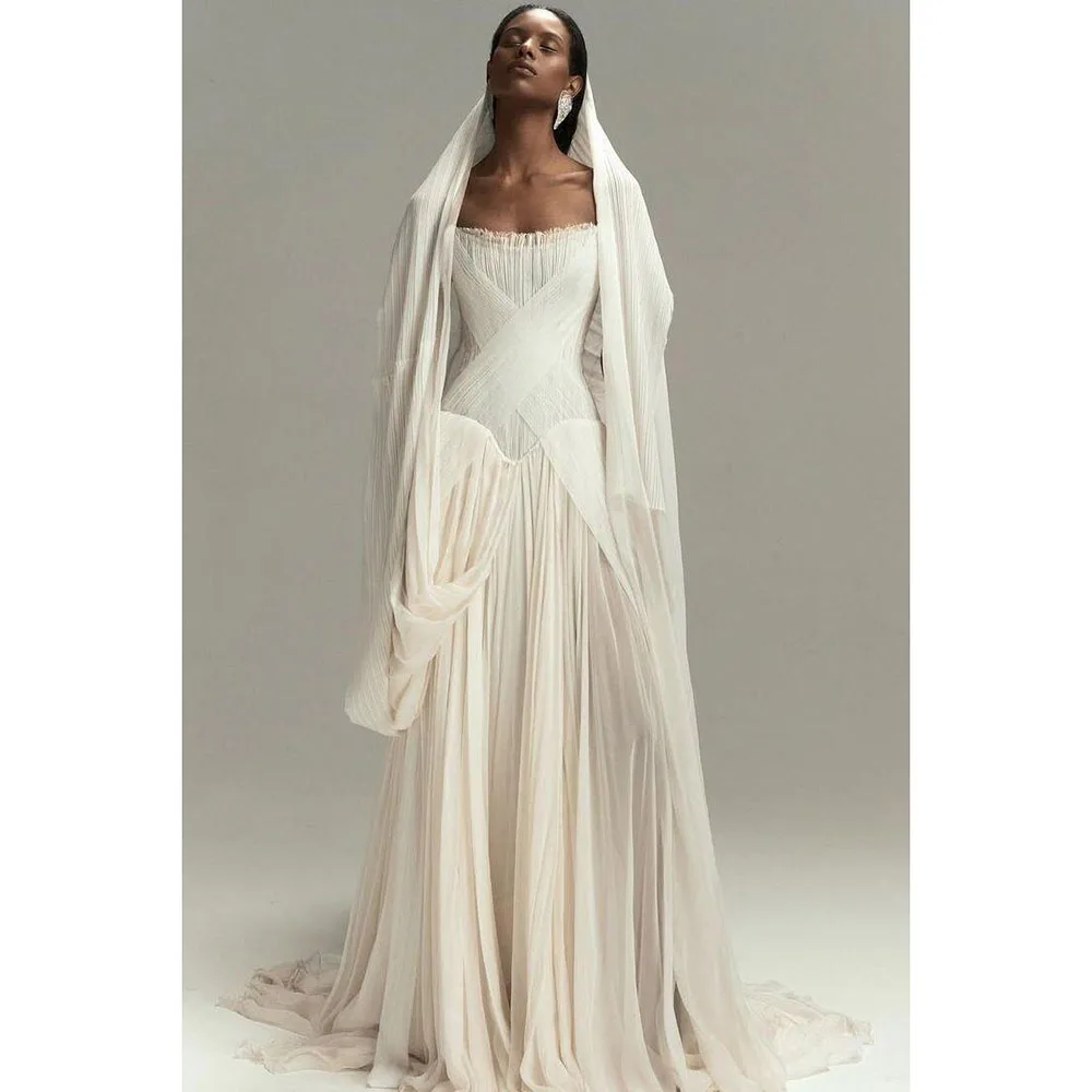

White Wedding Evening Dresses Strapless Sleeveless A Line Banquet Celebrity Floor Length Sweep Train Female Gowns Marry