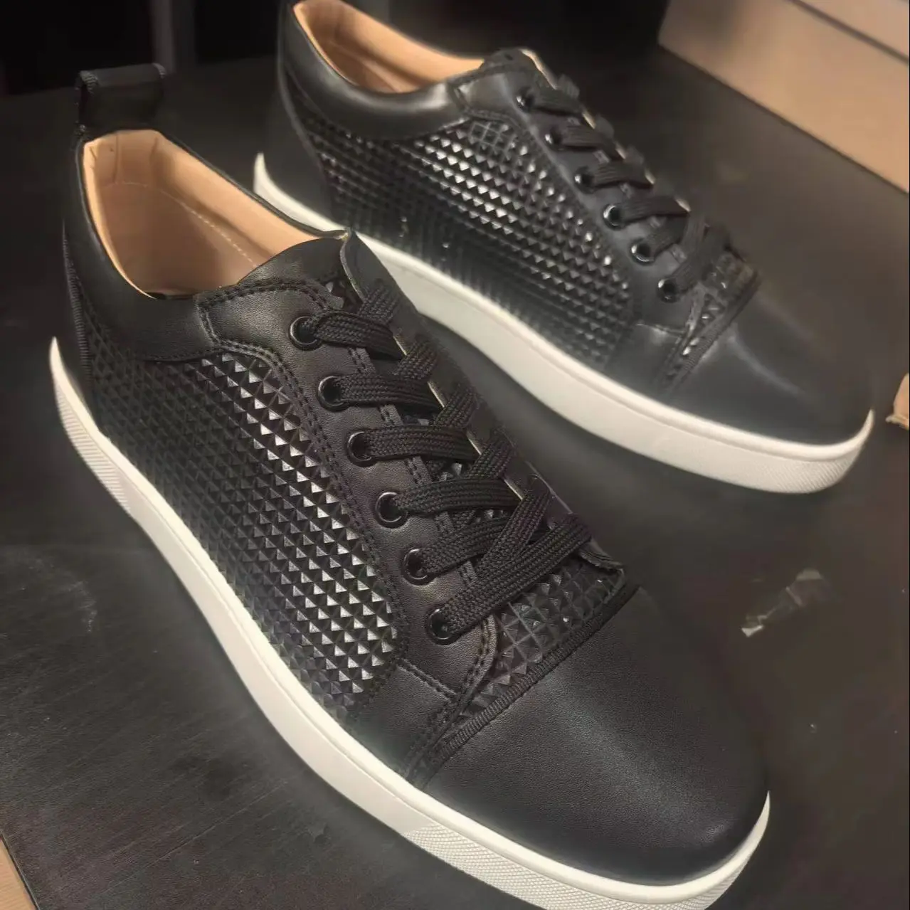 Patchwork Round Head Men Sneakers Spring Rivet Boys Shoes Fashion Outdoor Lace-up Flats Cover Heel Male Lace-up Shoes
