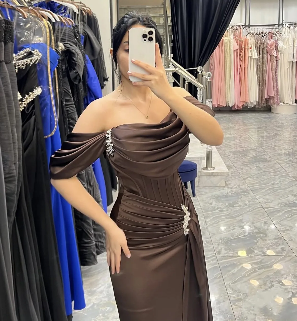 الشوكولاته فساتين لحضور الحفلات الموسيقية كريستال مغرفة عالية الجودة الساتان حورية البحر فساتين لحضور الحفلات الموسيقية مع الدانتيل حتى الظهر vestidos de fiesta de noche #4