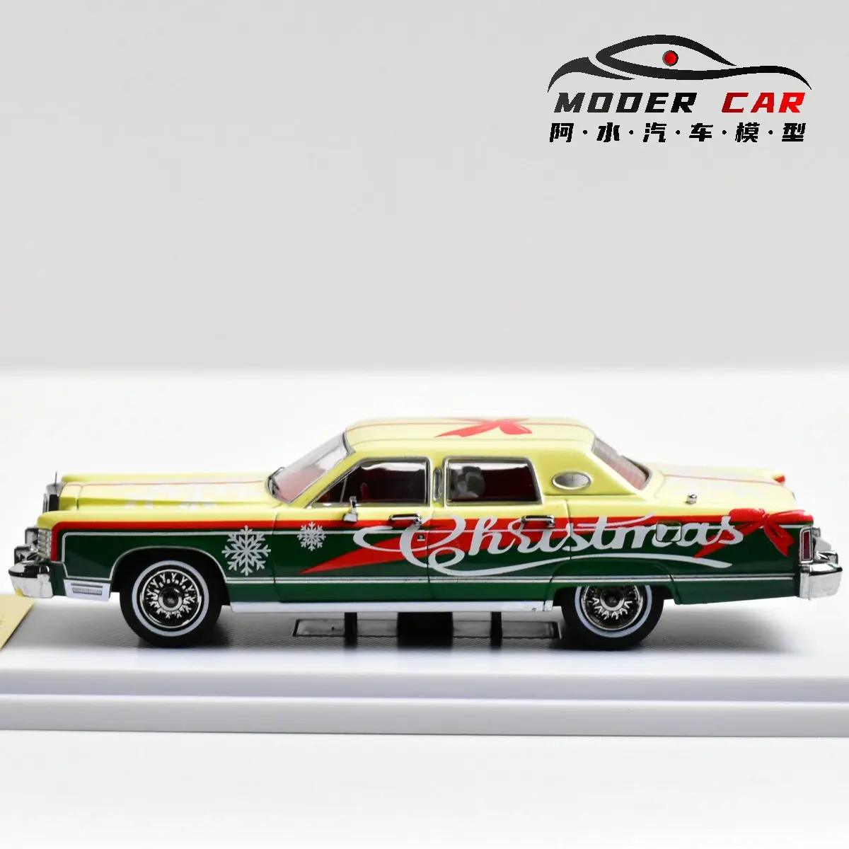 Turning Crush 1:64 Hobby dla dorosłych, dekoracja świąteczna z 1979 roku, model samochodu odlewany ciśnieniowo