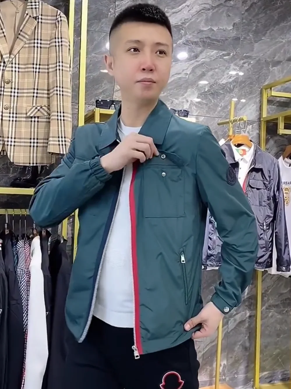 

New Men's Casual Jaet Faionable Korean Sle Comfortable All-Match Spring Autumn Busin irt No Ironing Required