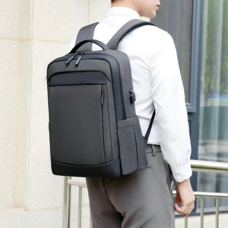 

Simple and stylish large-capacity business commuter laptop backpack Men's multifunctional backpack Fashionable casual backpack
