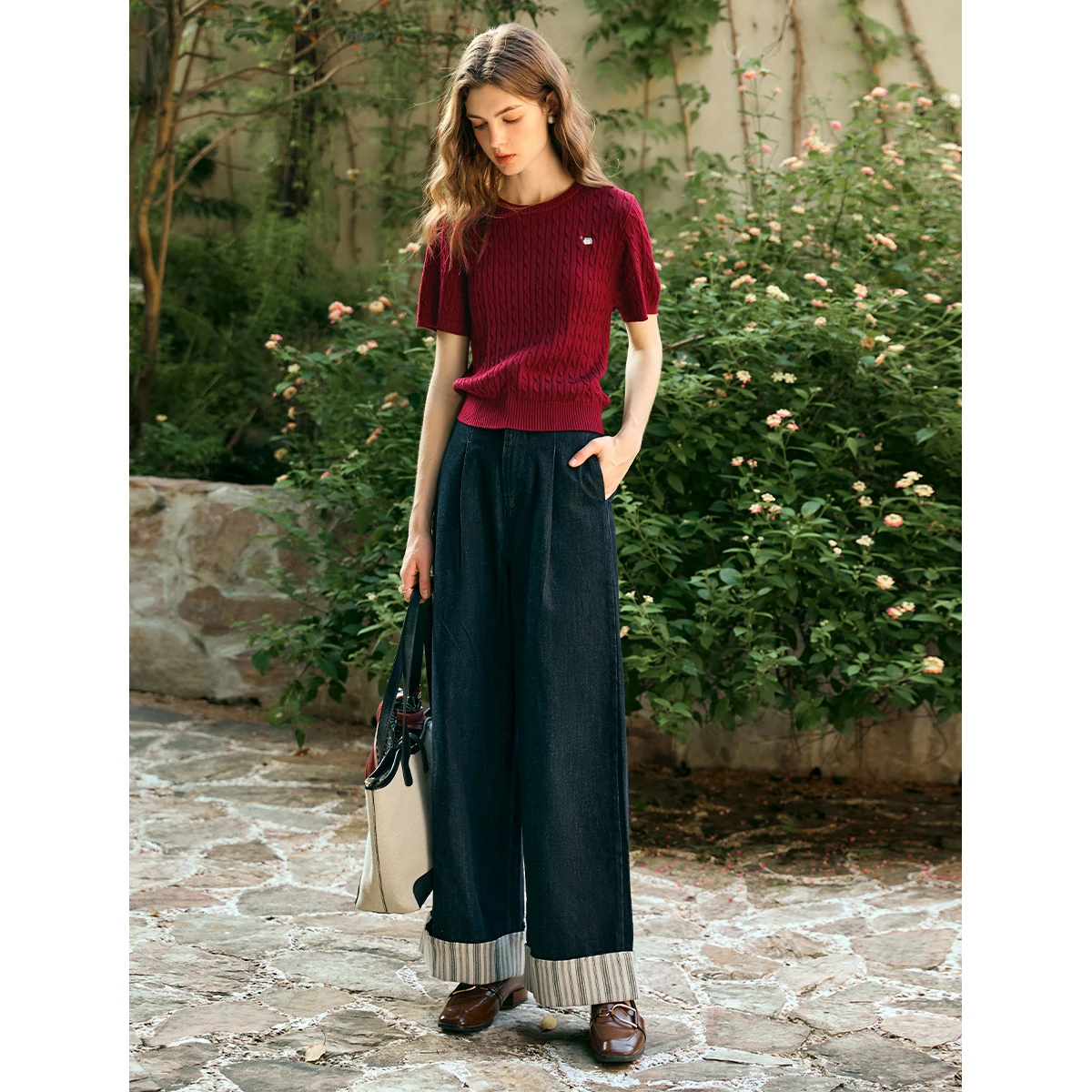 OLrain Women's Vintage Loose Jeans 2026 Elastic Waist Wide Leg Denim Pants Contrast Stripe Cuff Female Trousers M57CA95686