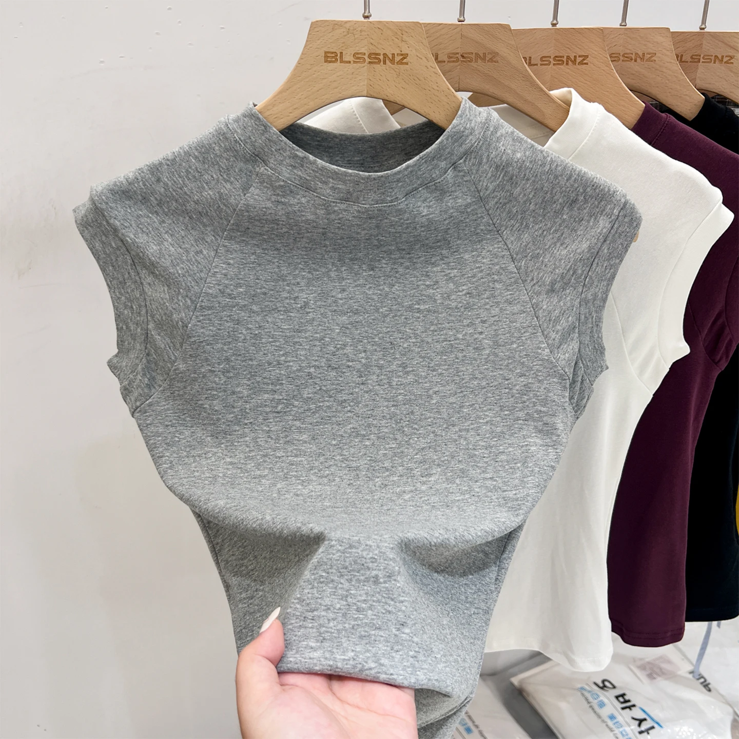 Zjaiss 2026 Fashion Little Flying Sleeve T-shirt Women's Solid Color Knitted T-Shirt Sexy Versatile Tops Summer Sleeveless Tees