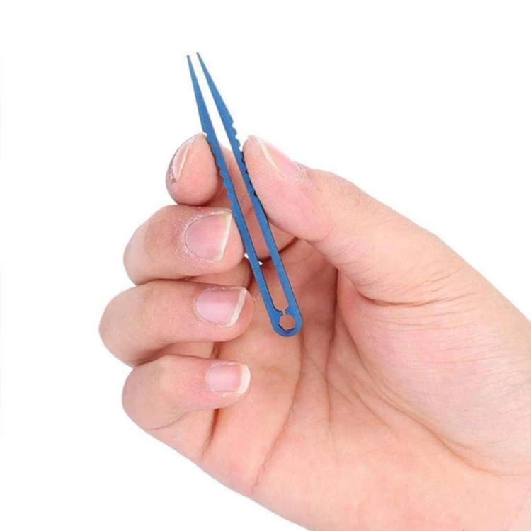 คีมคีบโลหะผสมไทเทเนียมแบบพกพาเครื่องมือขนาดเล็กสำหรับเดินทางเพื่อความอยู่รอดกลางแจ้งตั้งแคมป์