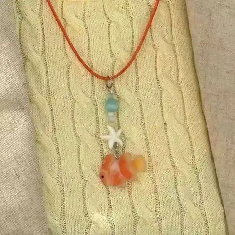

2025 New Clownfish Design Personality Pendant Necklaces Harajuku Geometry Necklace for Women Girls Cool Y2k Aesthetic Jewelry